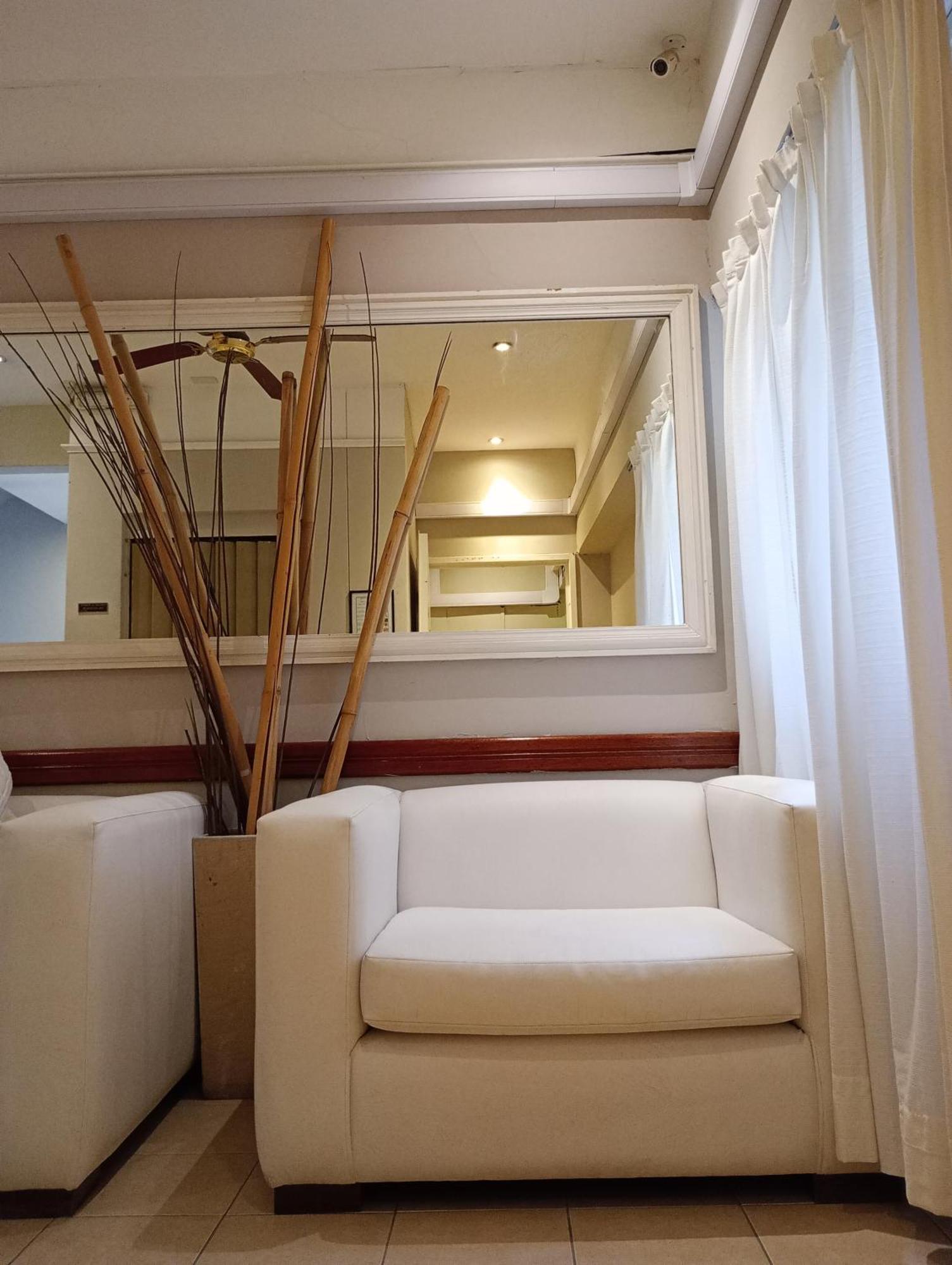 Hotel Milan Buenos Aires Esterno foto